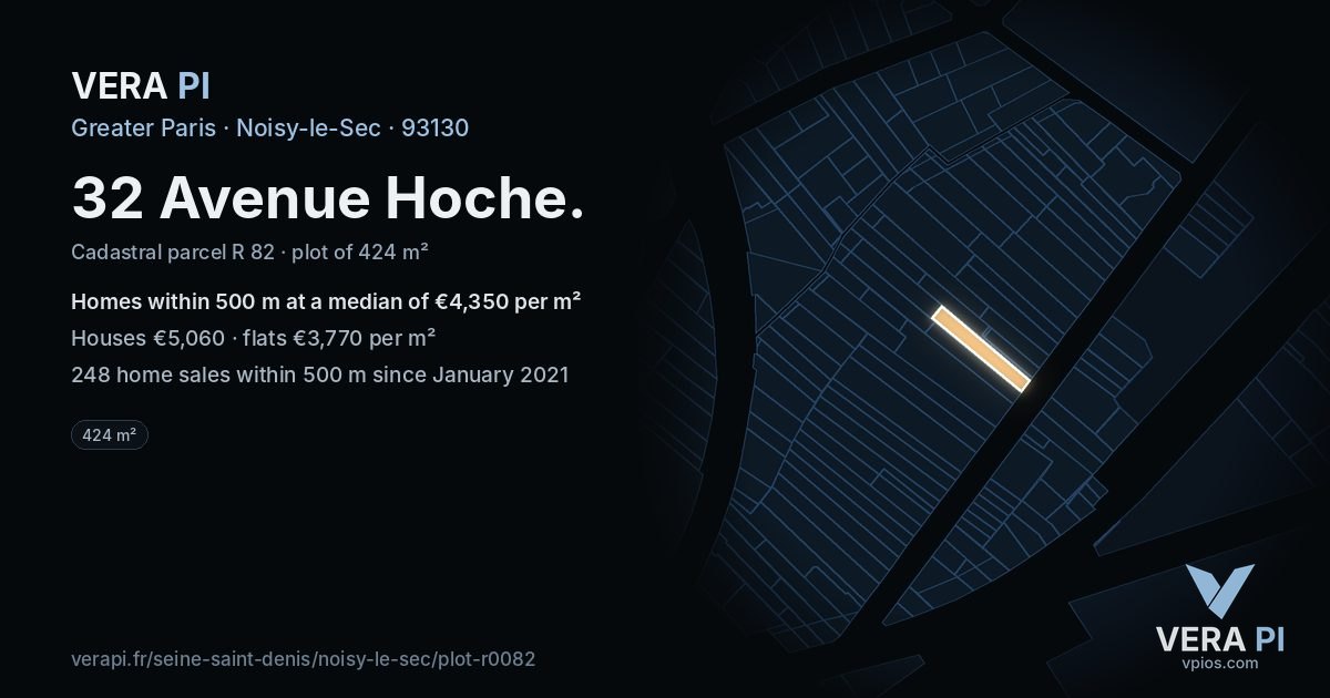 32 Avenue Hoche, Noisy-le-Sec at night – the plot lit, the parcels around coloured by the prices near them