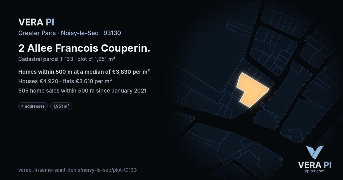 2 Allee Francois Couperin, Noisy-le-Sec at night – the plot lit, the parcels around coloured by the prices near them