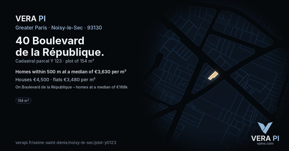 40 Boulevard de la République, Noisy-le-Sec at night – the plot lit, the parcels around coloured by the prices near them