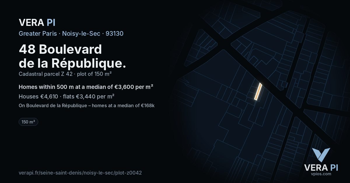 48 Boulevard de la République, Noisy-le-Sec at night – the plot lit, the parcels around coloured by the prices near them