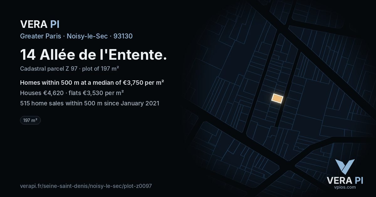 14 Allée de l'Entente, Noisy-le-Sec at night – the plot lit, the parcels around coloured by the prices near them