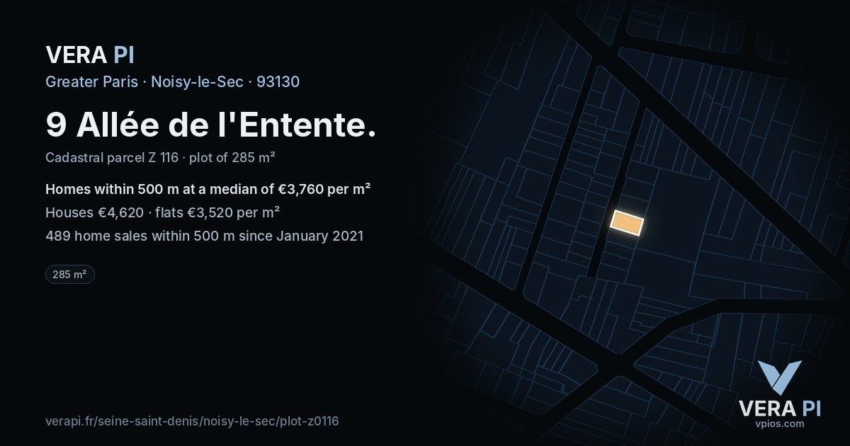 9 Allée de l'Entente, Noisy-le-Sec at night – the plot lit, the parcels around coloured by the prices near them