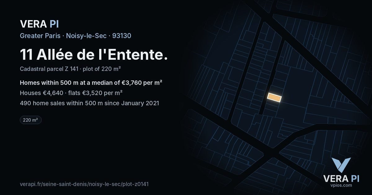 11 Allée de l'Entente, Noisy-le-Sec at night – the plot lit, the parcels around coloured by the prices near them