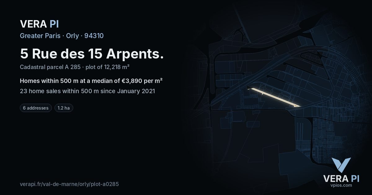 5 Rue des 15 Arpents, Orly at night – the plot lit, the parcels around coloured by the prices near them