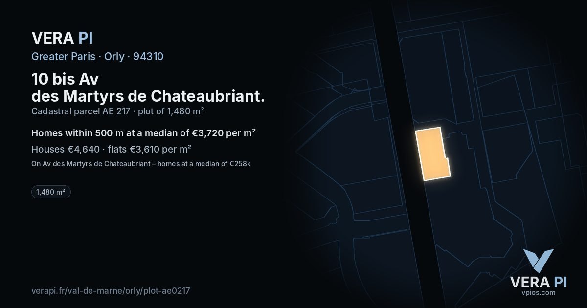 10 bis Av des Martyrs de Chateaubriant, Orly at night – the plot lit, the parcels around coloured by the prices near them