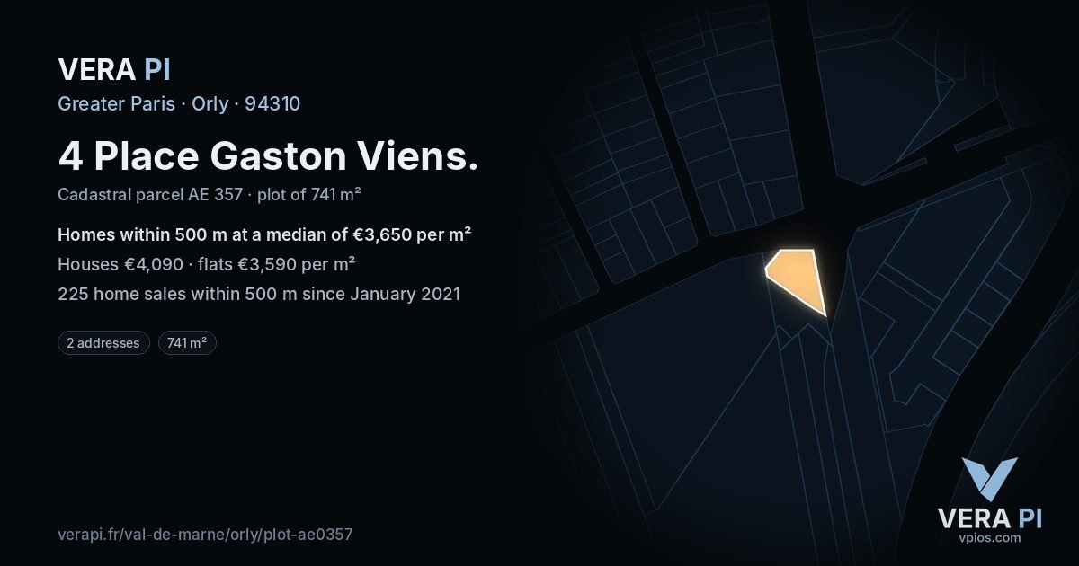 4 Place Gaston Viens, Orly at night – the plot lit, the parcels around coloured by the prices near them