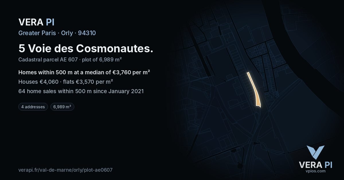 5 Voie des Cosmonautes, Orly at night – the plot lit, the parcels around coloured by the prices near them
