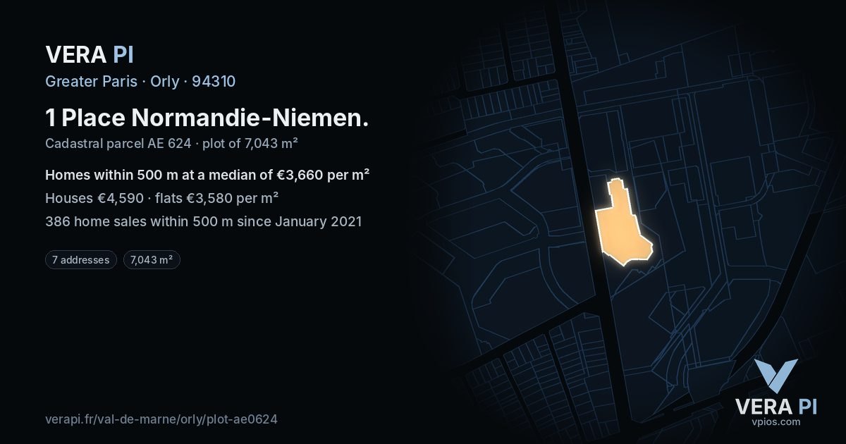 1 Place Normandie-Niemen, Orly at night – the plot lit, the parcels around coloured by the prices near them