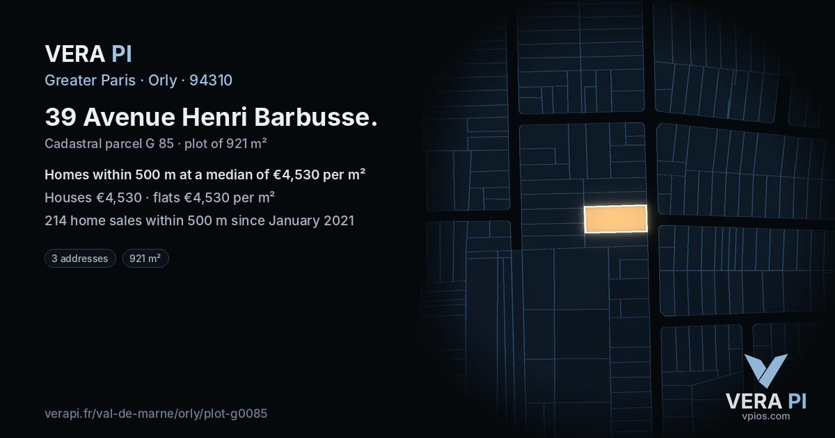 39 Avenue Henri Barbusse, Orly at night – the plot lit, the parcels around coloured by the prices near them