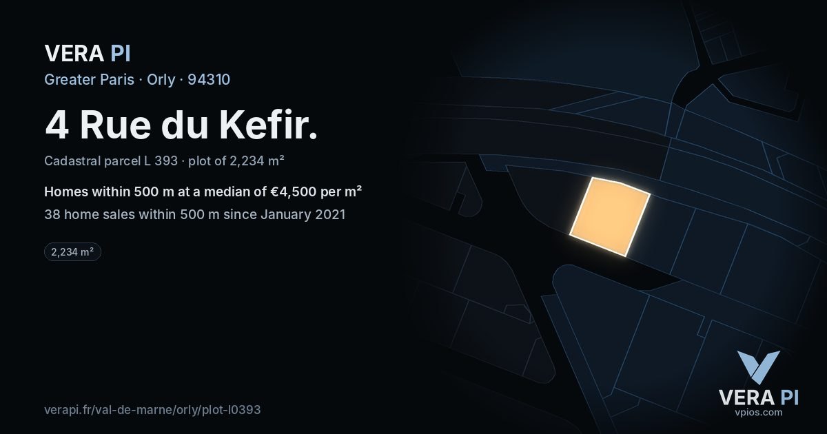 4 Rue du Kefir, Orly at night – the plot lit, the parcels around coloured by the prices near them