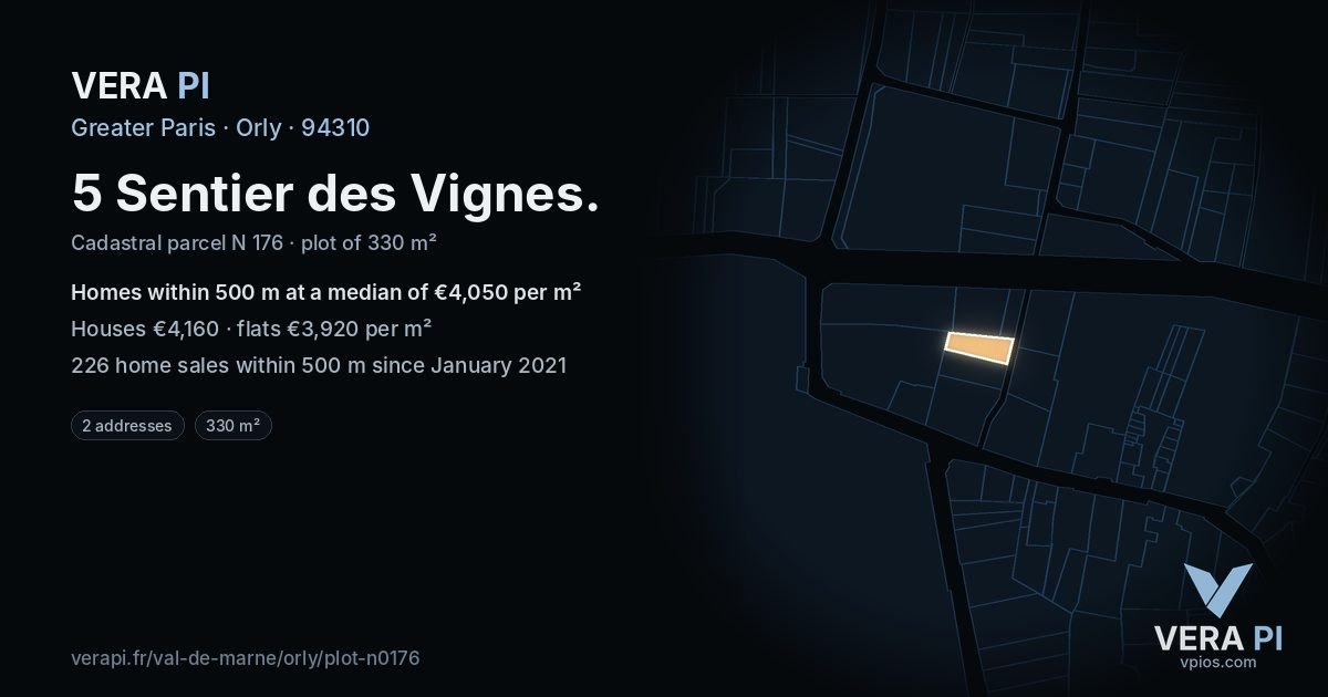 5 Sentier des Vignes, Orly at night – the plot lit, the parcels around coloured by the prices near them