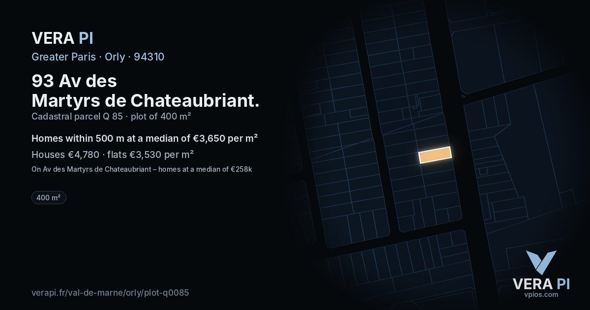 93 Av des Martyrs de Chateaubriant, Orly at night – the plot lit, the parcels around coloured by the prices near them