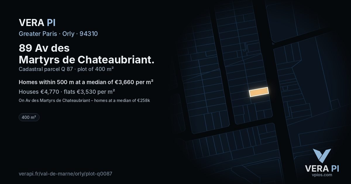 89 Av des Martyrs de Chateaubriant, Orly at night – the plot lit, the parcels around coloured by the prices near them