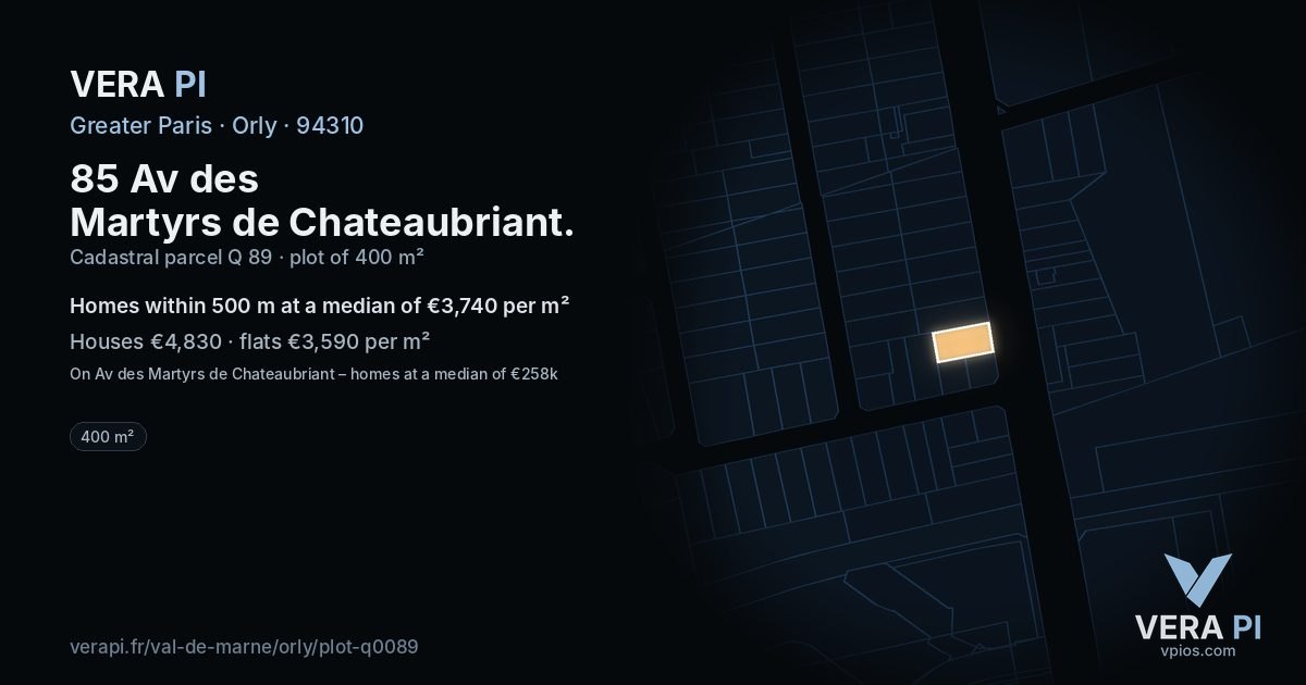 85 Av des Martyrs de Chateaubriant, Orly at night – the plot lit, the parcels around coloured by the prices near them
