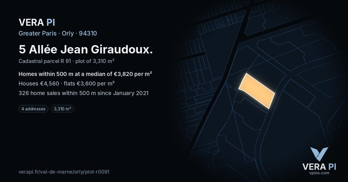 5 Allée Jean Giraudoux, Orly at night – the plot lit, the parcels around coloured by the prices near them