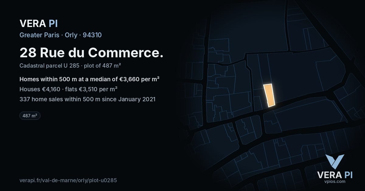 28 Rue du Commerce, Orly at night – the plot lit, the parcels around coloured by the prices near them
