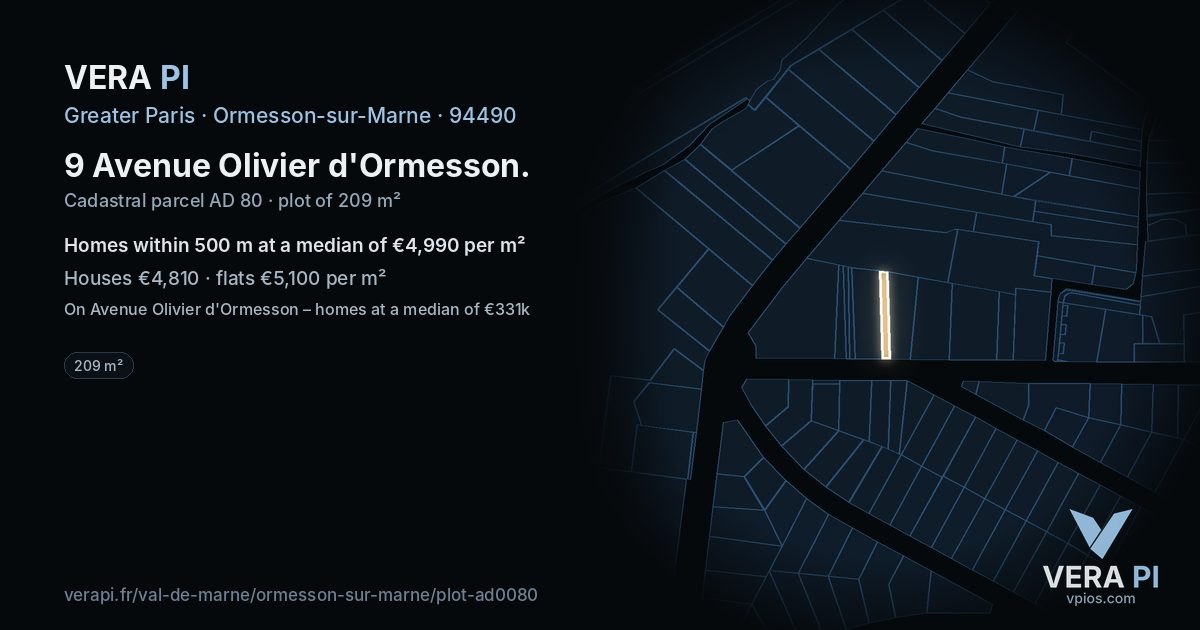 9 Avenue Olivier d'Ormesson, Ormesson-sur-Marne at night – the plot lit, the parcels around coloured by the prices near them