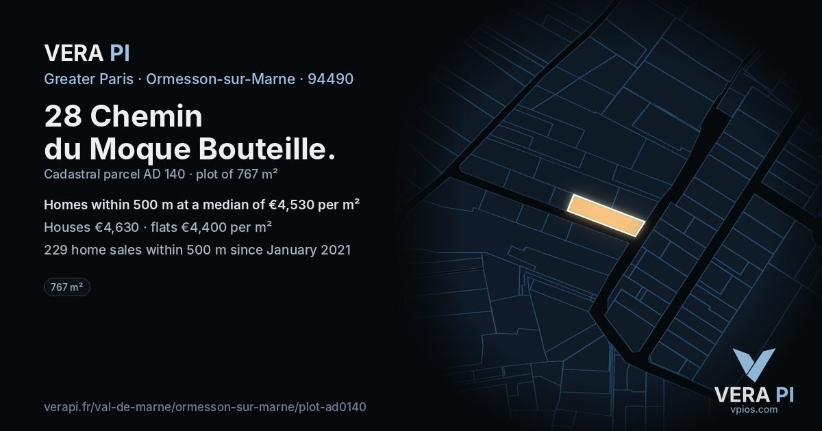 28 Chemin du Moque Bouteille, Ormesson-sur-Marne at night – the plot lit, the parcels around coloured by the prices near them