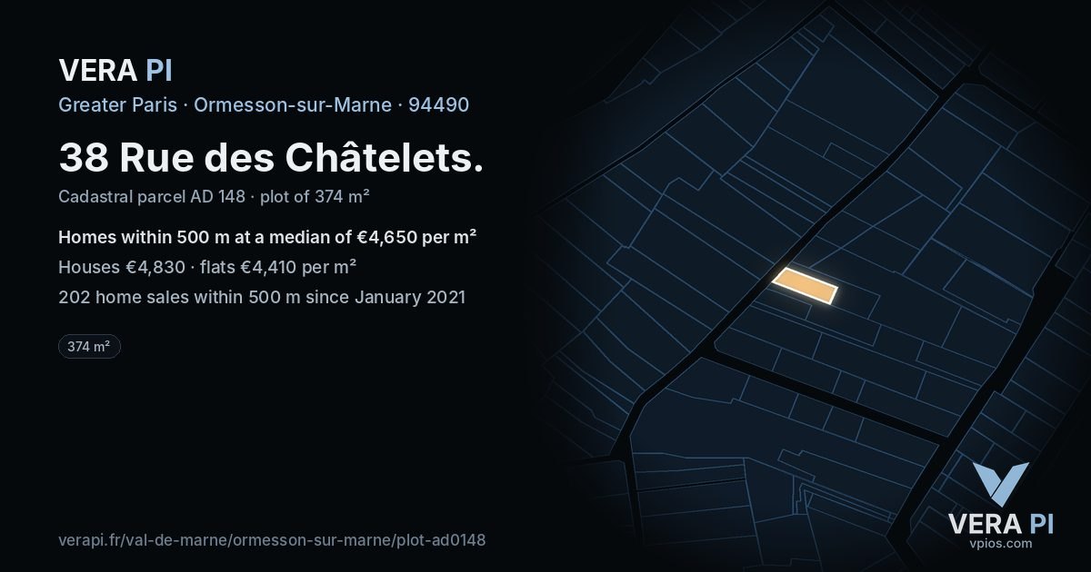 38 Rue des Châtelets, Ormesson-sur-Marne at night – the plot lit, the parcels around coloured by the prices near them