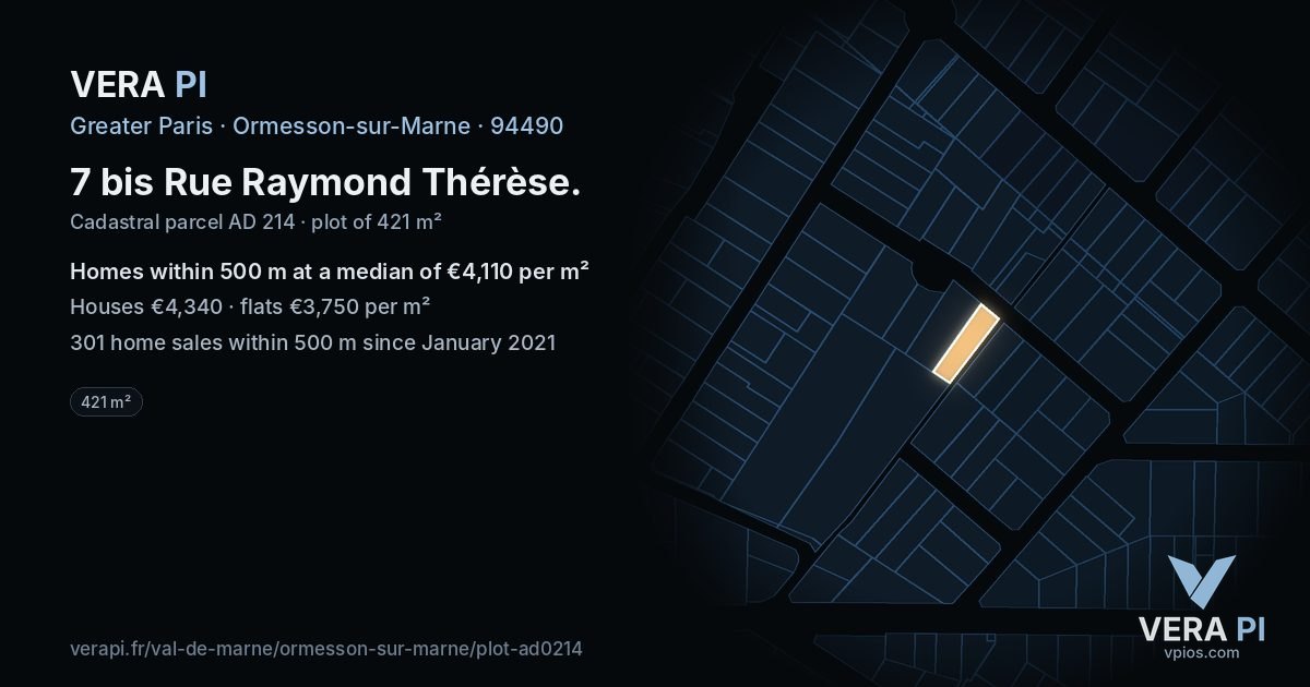 7 bis Rue Raymond Thérèse, Ormesson-sur-Marne at night – the plot lit, the parcels around coloured by the prices near them