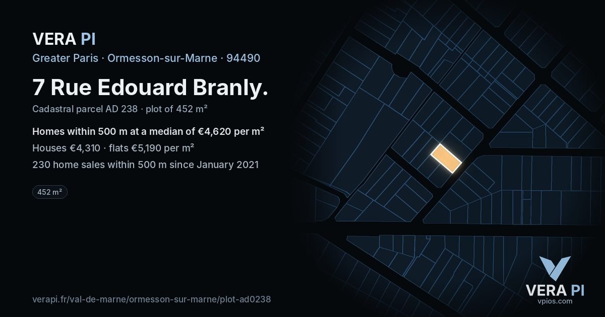 7 Rue Edouard Branly, Ormesson-sur-Marne at night – the plot lit, the parcels around coloured by the prices near them