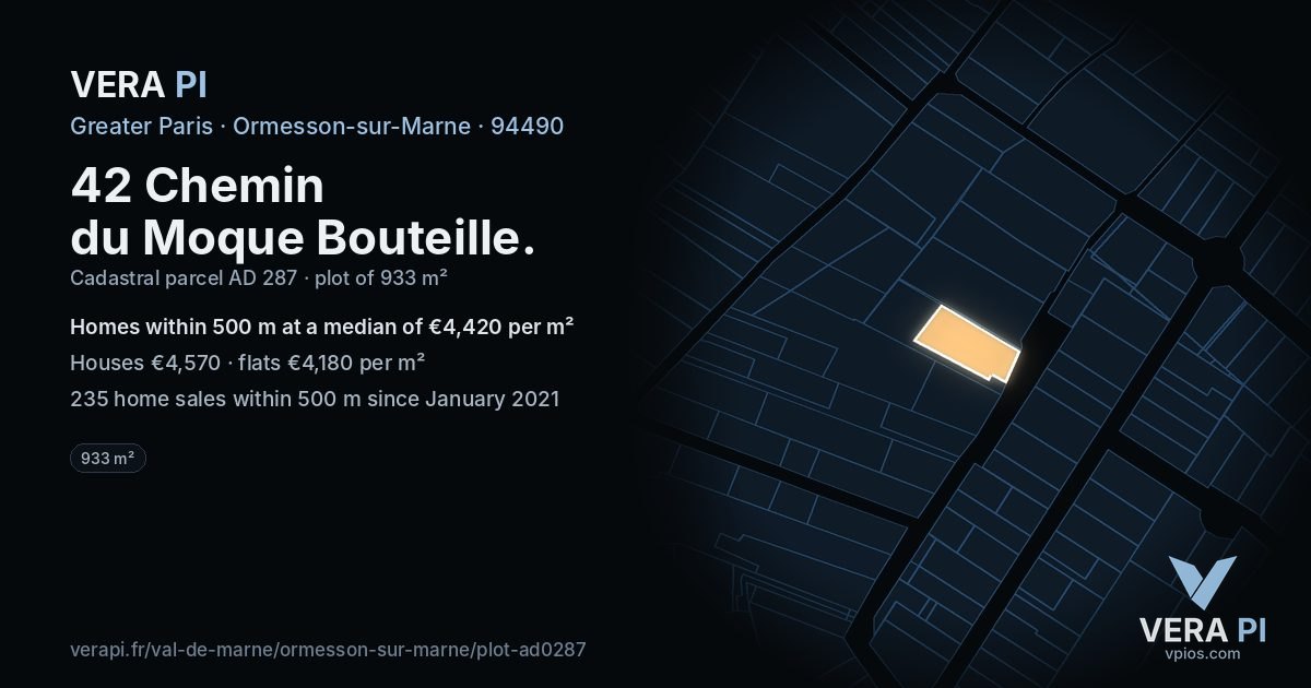 42 Chemin du Moque Bouteille, Ormesson-sur-Marne at night – the plot lit, the parcels around coloured by the prices near them