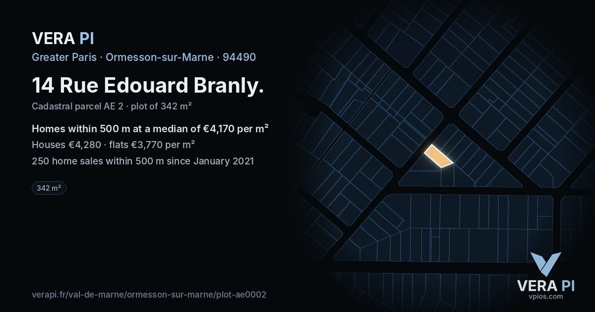 14 Rue Edouard Branly, Ormesson-sur-Marne at night – the plot lit, the parcels around coloured by the prices near them