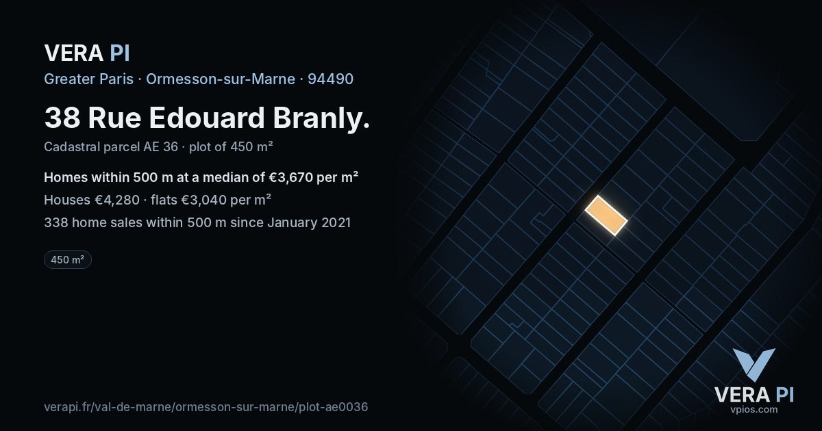 38 Rue Edouard Branly, Ormesson-sur-Marne at night – the plot lit, the parcels around coloured by the prices near them