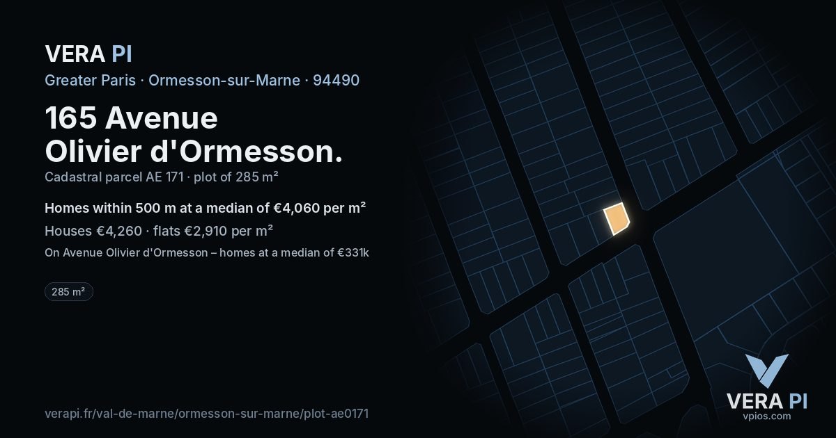 165 Avenue Olivier d'Ormesson, Ormesson-sur-Marne at night – the plot lit, the parcels around coloured by the prices near them