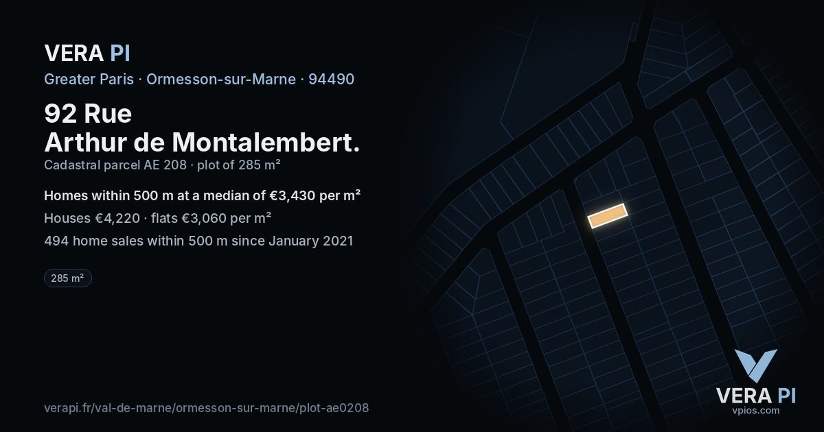 92 Rue Arthur de Montalembert, Ormesson-sur-Marne at night – the plot lit, the parcels around coloured by the prices near them