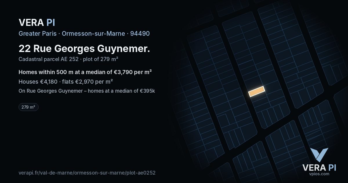 22 Rue Georges Guynemer, Ormesson-sur-Marne at night – the plot lit, the parcels around coloured by the prices near them