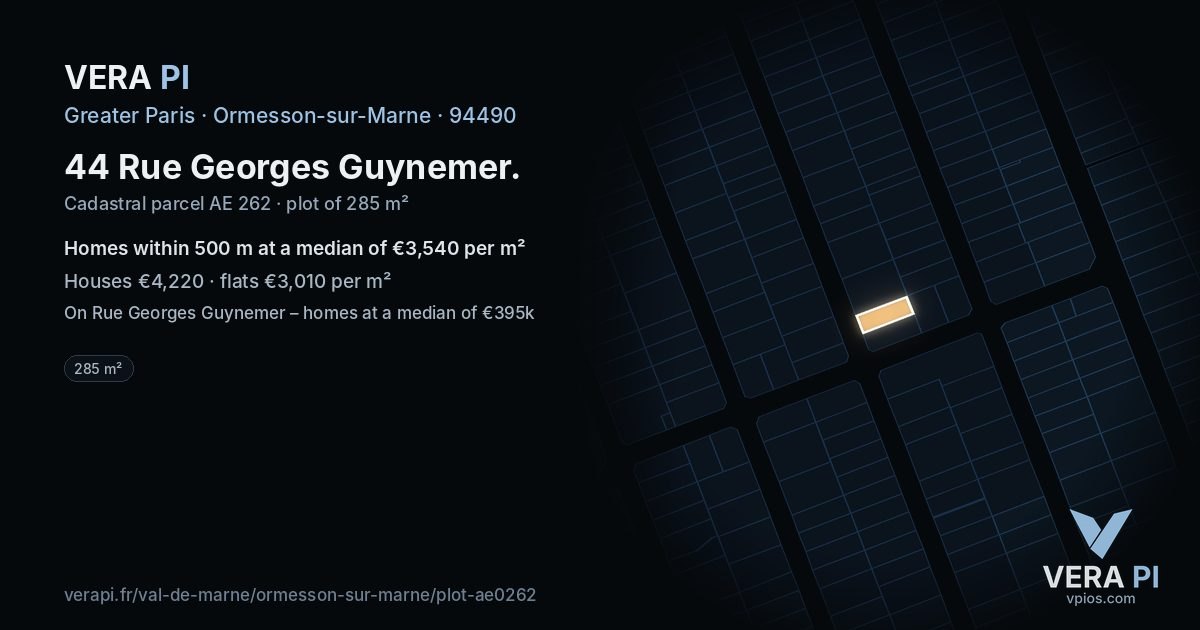 44 Rue Georges Guynemer, Ormesson-sur-Marne at night – the plot lit, the parcels around coloured by the prices near them
