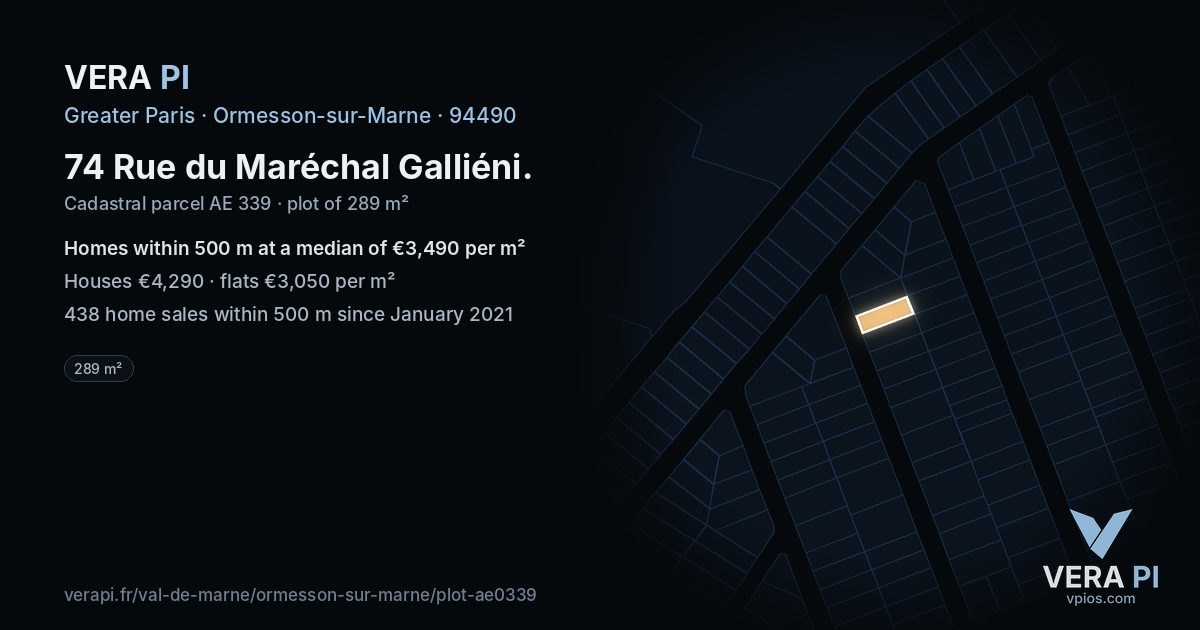 74 Rue du Maréchal Galliéni, Ormesson-sur-Marne at night – the plot lit, the parcels around coloured by the prices near them