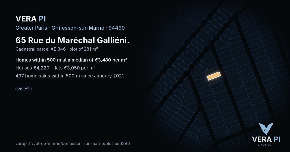65 Rue du Maréchal Galliéni, Ormesson-sur-Marne at night – the plot lit, the parcels around coloured by the prices near them