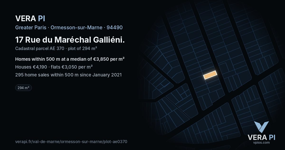 17 Rue du Maréchal Galliéni, Ormesson-sur-Marne at night – the plot lit, the parcels around coloured by the prices near them