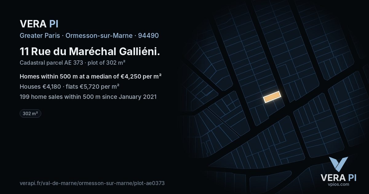 11 Rue du Maréchal Galliéni, Ormesson-sur-Marne at night – the plot lit, the parcels around coloured by the prices near them