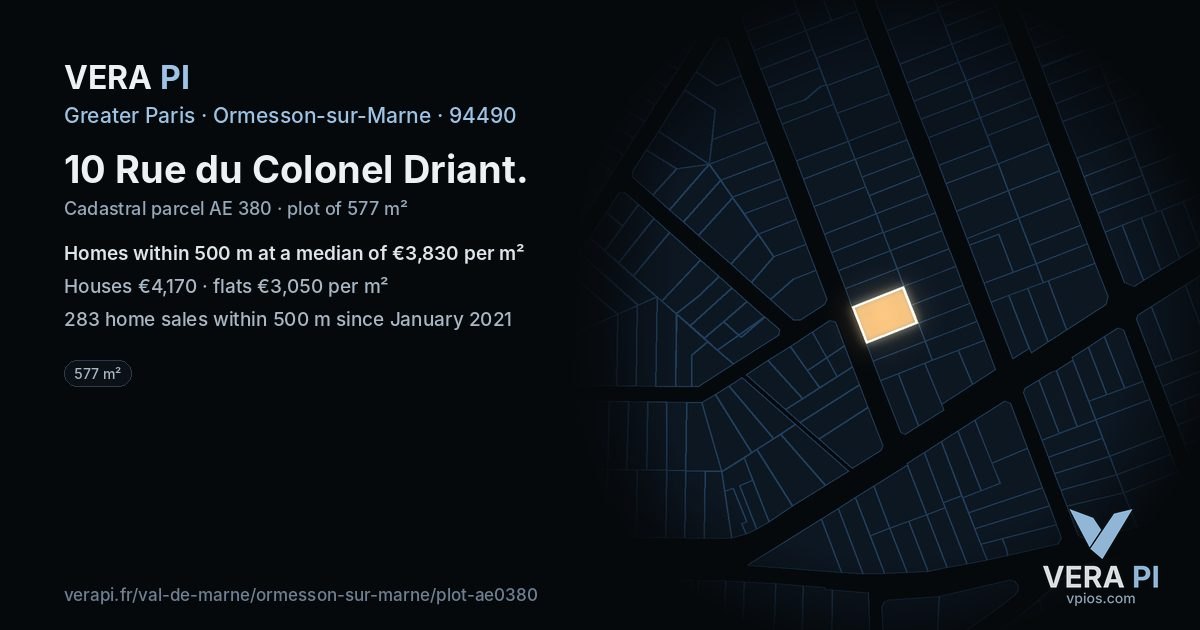10 Rue du Colonel Driant, Ormesson-sur-Marne at night – the plot lit, the parcels around coloured by the prices near them