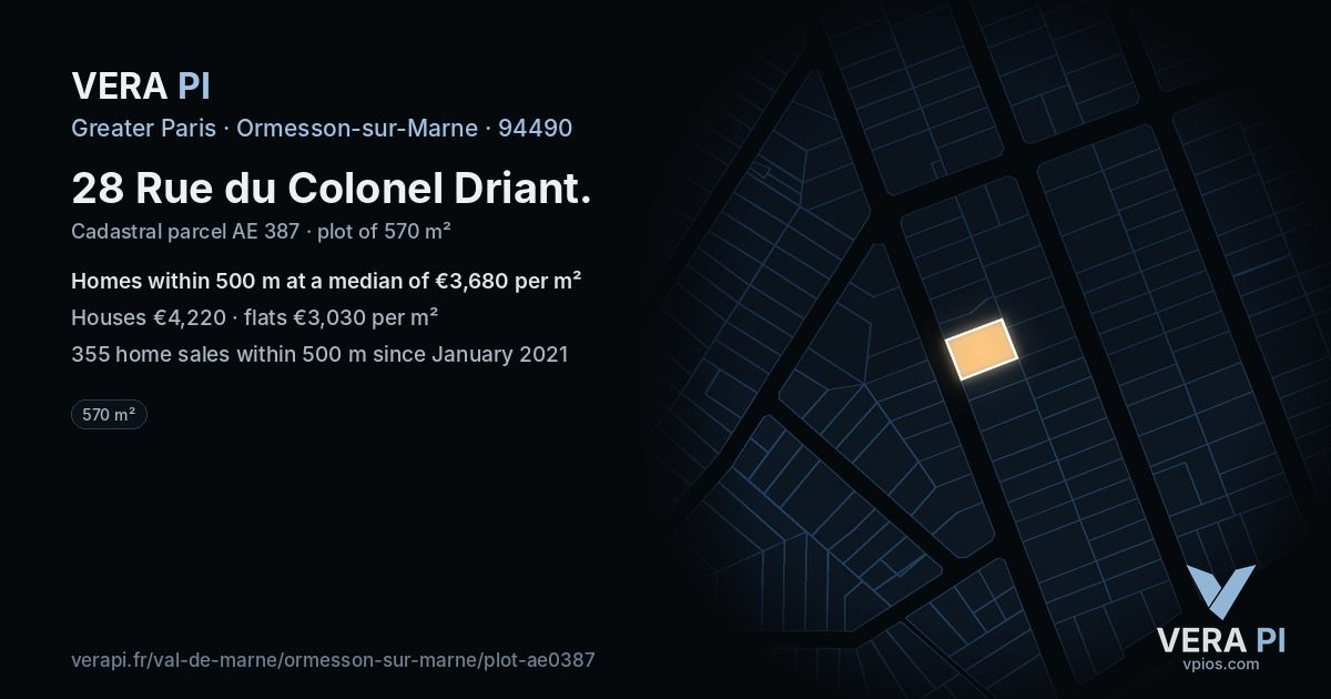 28 Rue du Colonel Driant, Ormesson-sur-Marne at night – the plot lit, the parcels around coloured by the prices near them