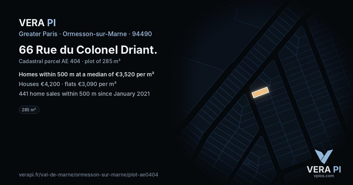 66 Rue du Colonel Driant, Ormesson-sur-Marne at night – the plot lit, the parcels around coloured by the prices near them