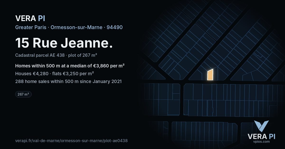 15 Rue Jeanne, Ormesson-sur-Marne at night – the plot lit, the parcels around coloured by the prices near them