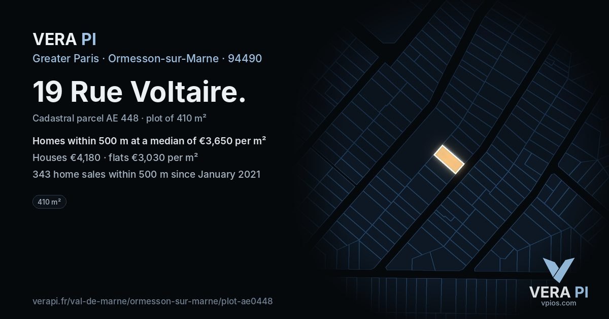 19 Rue Voltaire, Ormesson-sur-Marne at night – the plot lit, the parcels around coloured by the prices near them