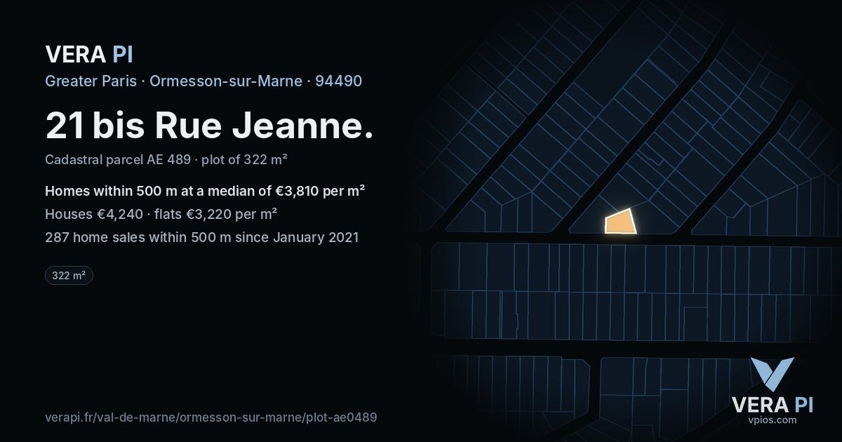 21 bis Rue Jeanne, Ormesson-sur-Marne at night – the plot lit, the parcels around coloured by the prices near them