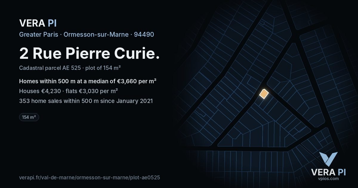 2 Rue Pierre Curie, Ormesson-sur-Marne at night – the plot lit, the parcels around coloured by the prices near them