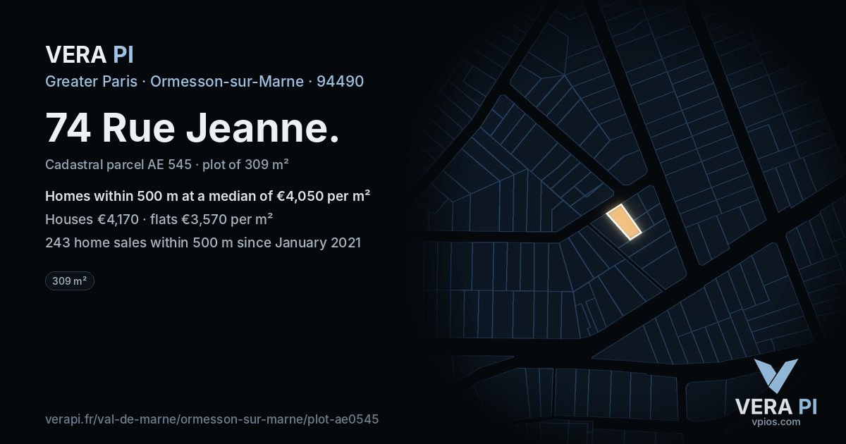 74 Rue Jeanne, Ormesson-sur-Marne at night – the plot lit, the parcels around coloured by the prices near them