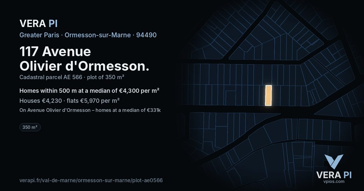 117 Avenue Olivier d'Ormesson, Ormesson-sur-Marne at night – the plot lit, the parcels around coloured by the prices near them