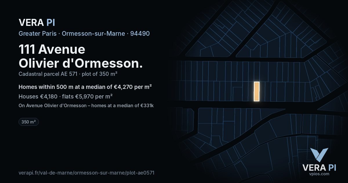 111 Avenue Olivier d'Ormesson, Ormesson-sur-Marne at night – the plot lit, the parcels around coloured by the prices near them