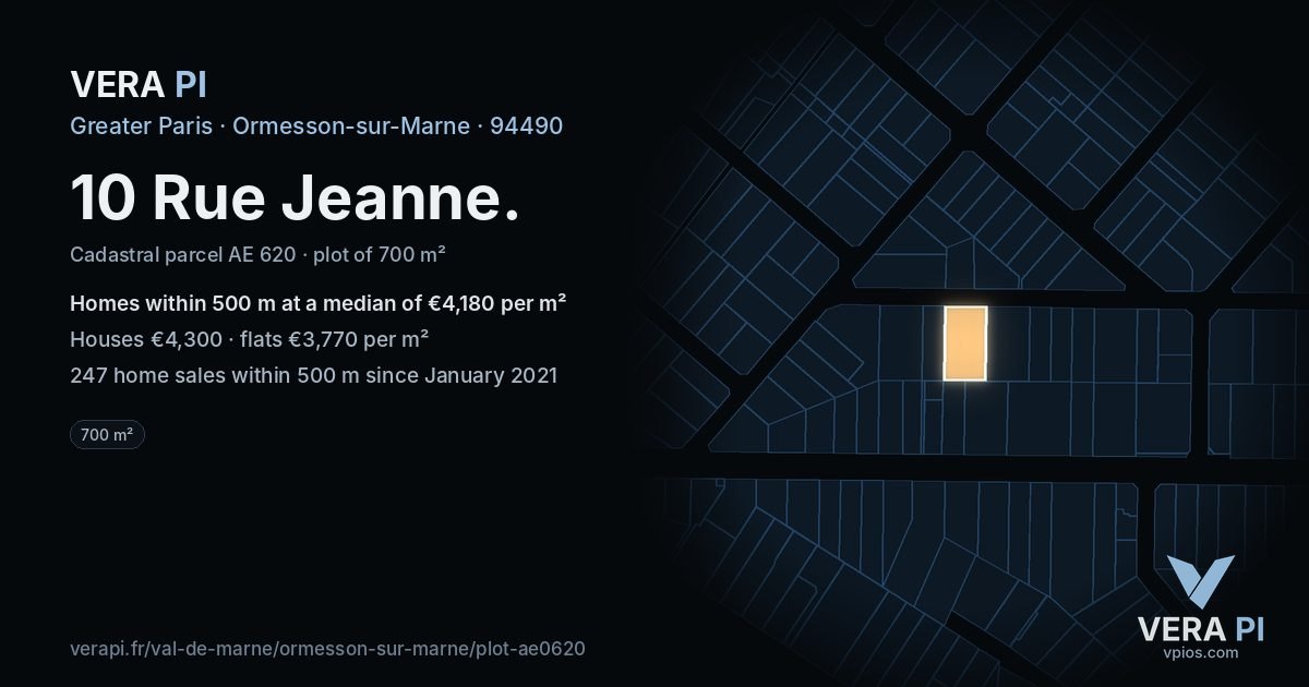 10 Rue Jeanne, Ormesson-sur-Marne at night – the plot lit, the parcels around coloured by the prices near them