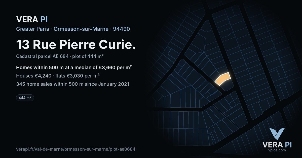 13 Rue Pierre Curie, Ormesson-sur-Marne at night – the plot lit, the parcels around coloured by the prices near them