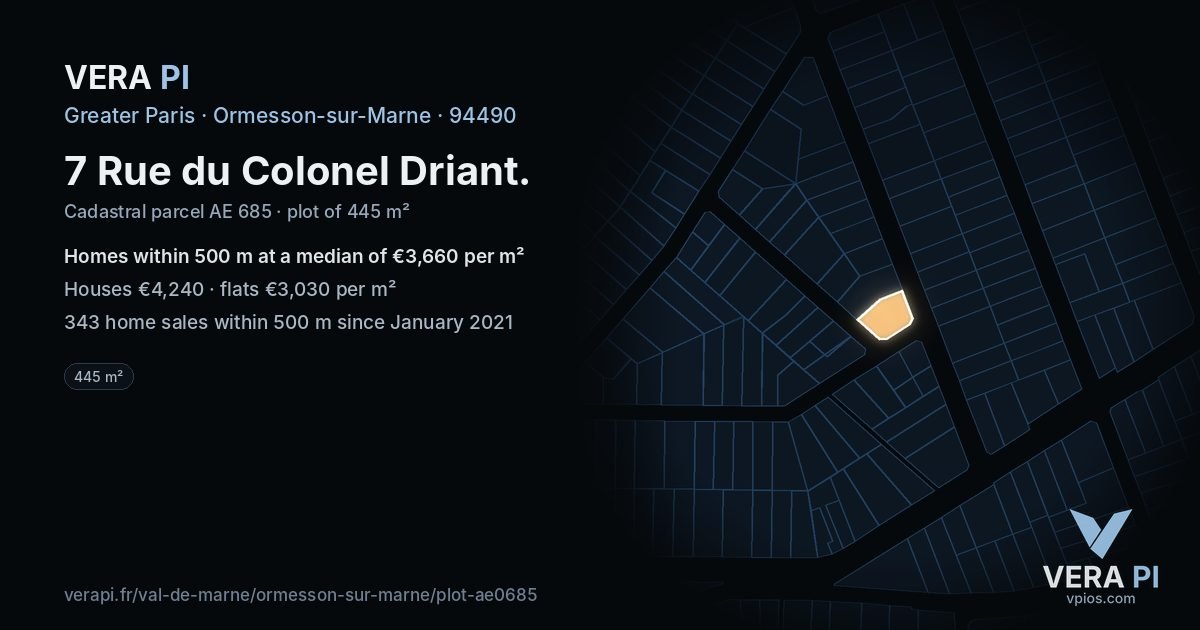 7 Rue du Colonel Driant, Ormesson-sur-Marne at night – the plot lit, the parcels around coloured by the prices near them