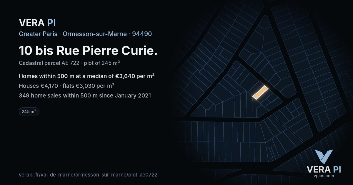10 bis Rue Pierre Curie, Ormesson-sur-Marne at night – the plot lit, the parcels around coloured by the prices near them